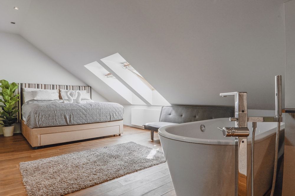 Luxury Apartment in Centre Deluxe Apartment 2