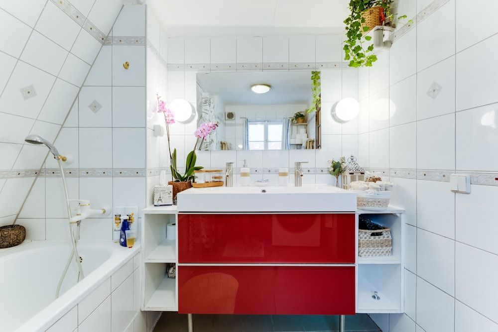 Incredible 2Br Loft in Heart of Prague Apartment, City View 13