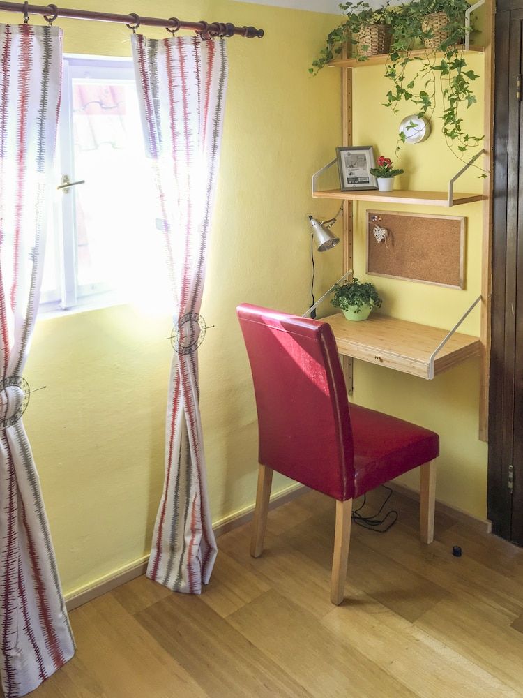 Incredible 2Br Loft in Heart of Prague Apartment, City View 20