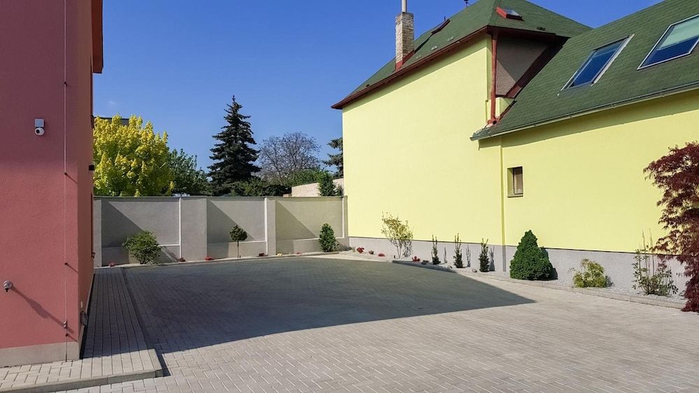 undefined Apartment De Luna 7