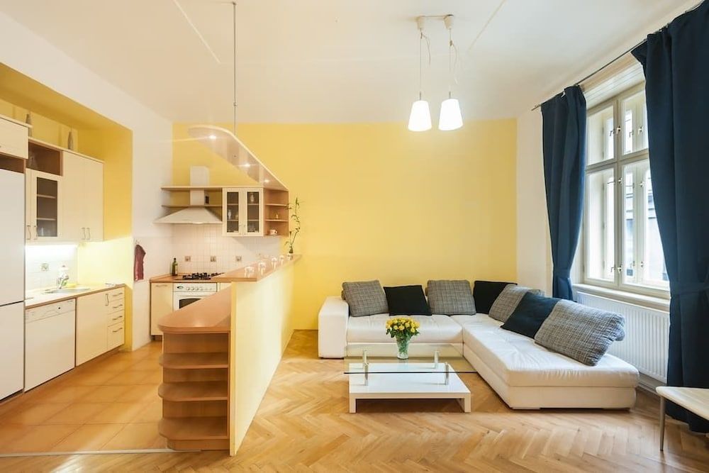 undefined Central Apt with Netflix subscription 10