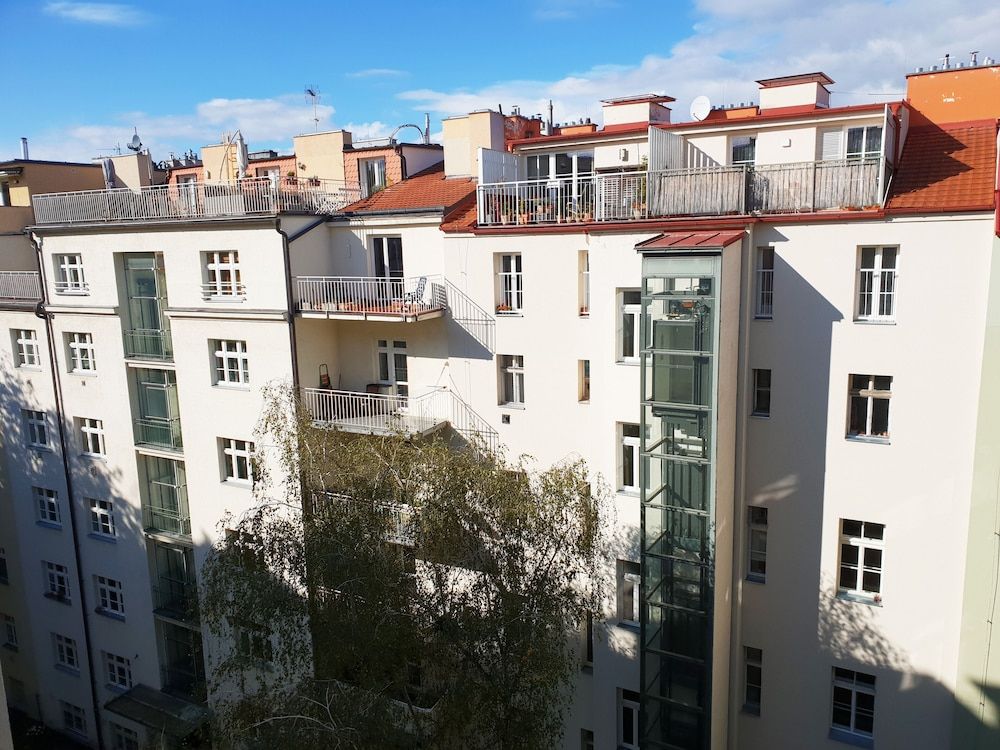 undefined Residence Dobrovskeho 30 3