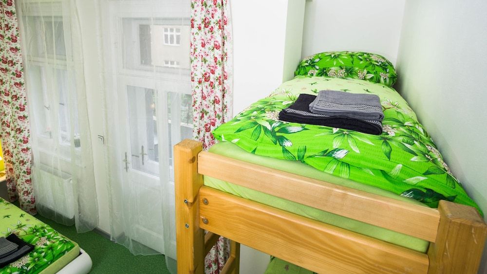 undefined Apartment Four Year Seasons 8