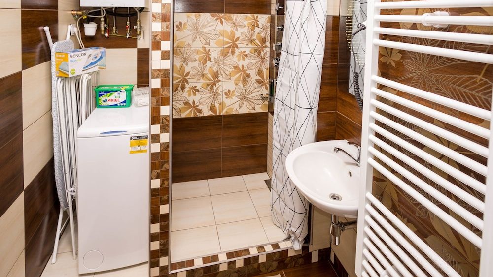 Apartment Four Year Seasons Classic Triple Room 5