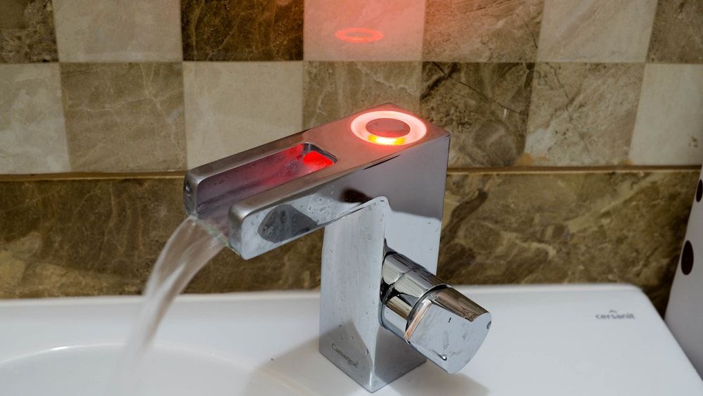 METRO Apartment Design Triple Room 10