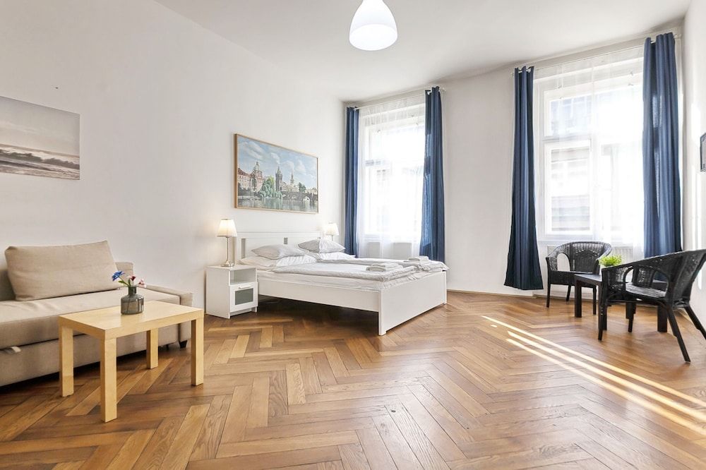 Aparthotel Wenceslas Premier Apartment, 2 Bedrooms, Non Smoking, Bathtub (#79) 14