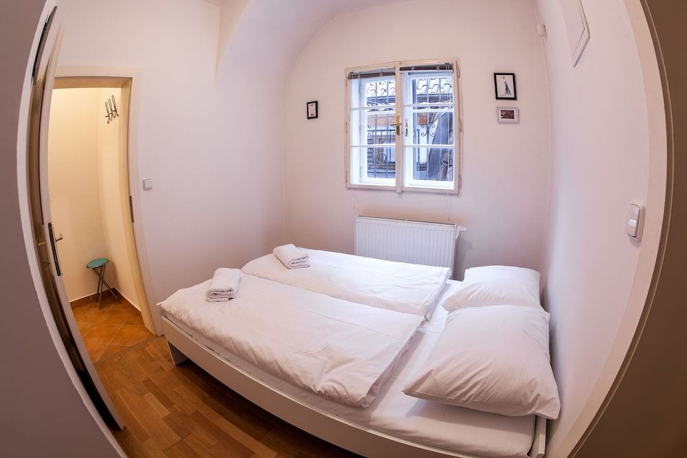 St. Nicholas Church view apartment Comfort Apartment