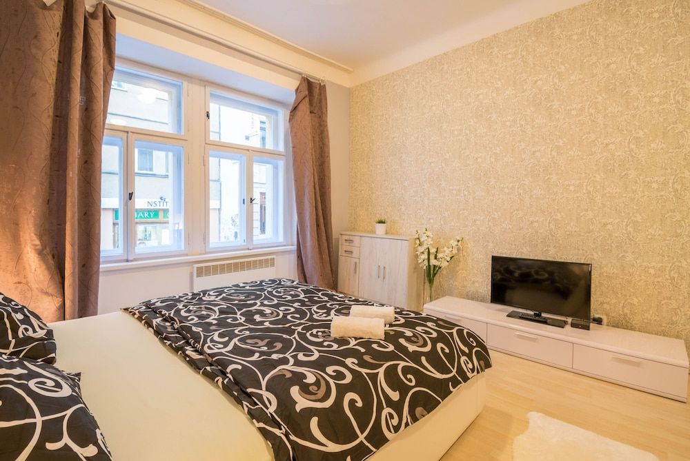 Chest design apartments Apartment (2) 3