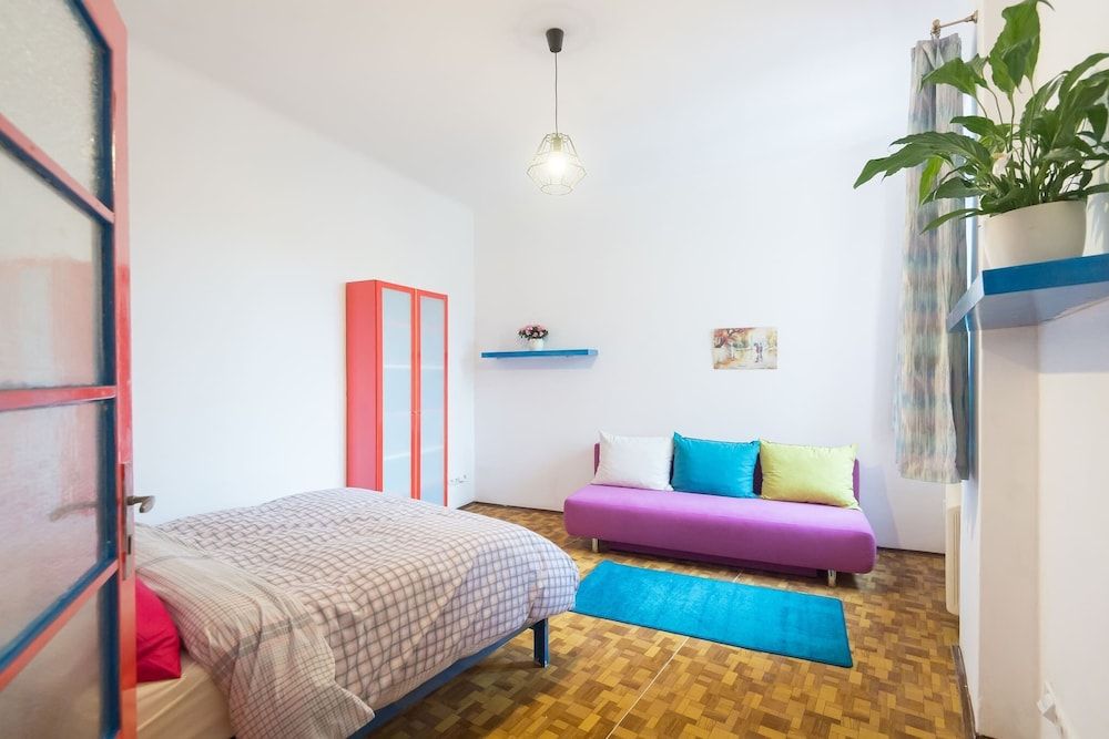 undefined A Home At The Heart Of Prague 6