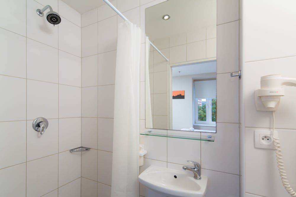 Minimino hotel Mini Twin Room 7