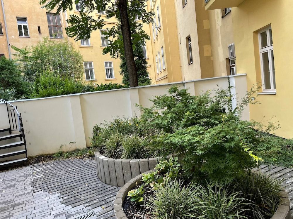 undefined Apartment U Muzea and Vaclavske Namesti 7