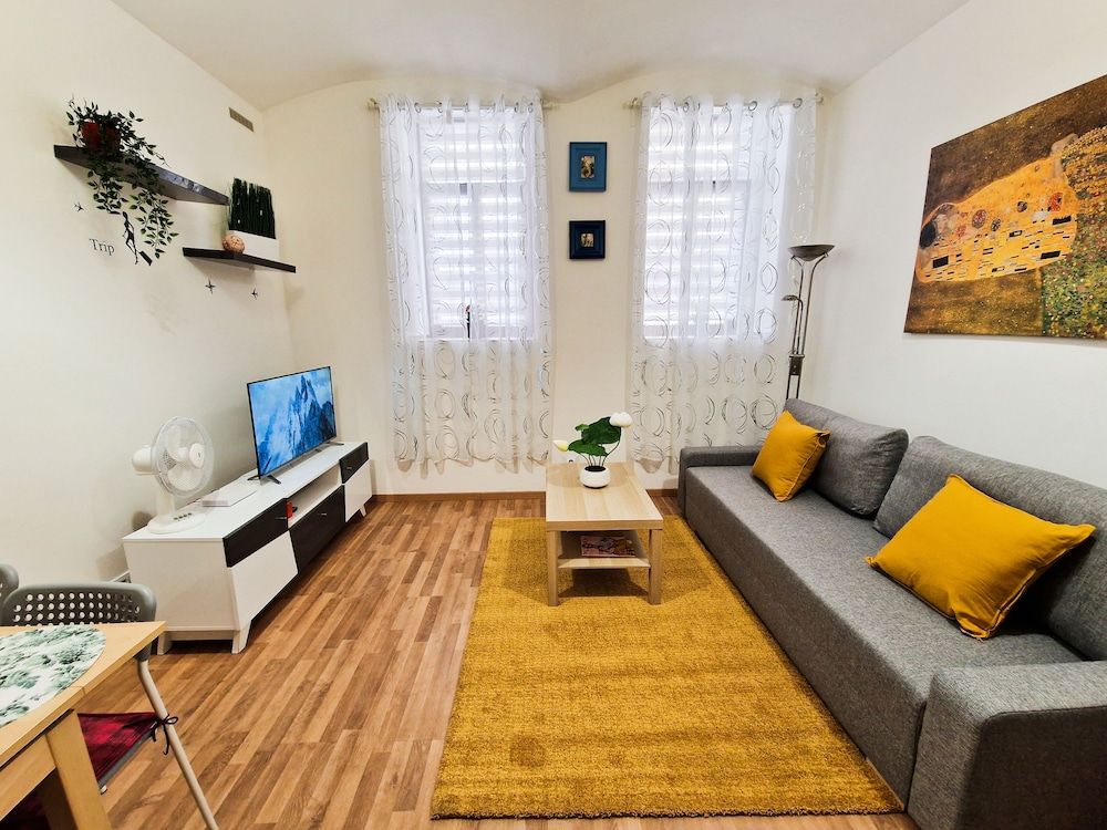 undefined Ground Floor Apartment 10