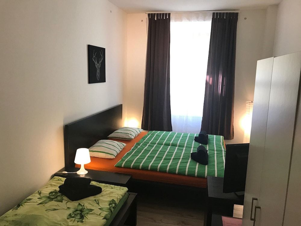 undefined Party Bunker Apartment 10