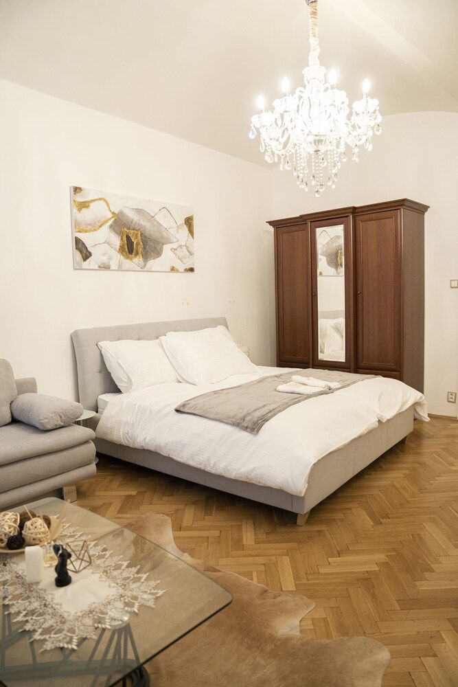 undefined Helen Homestay Václavské náměstí 10