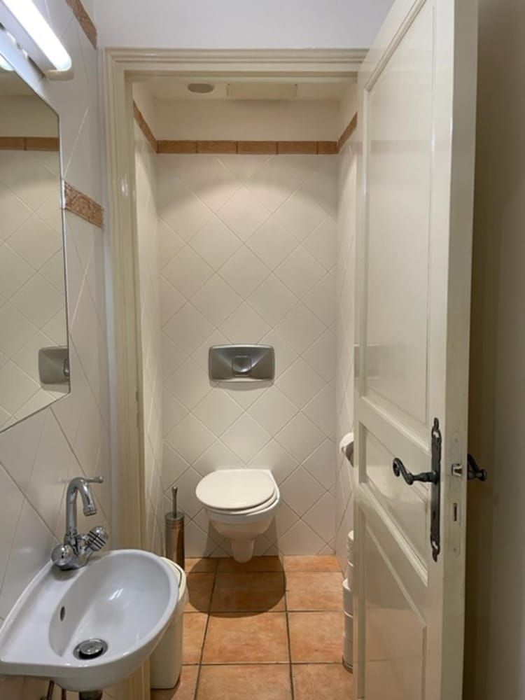 undefined Historical Apartment With Balcony 9