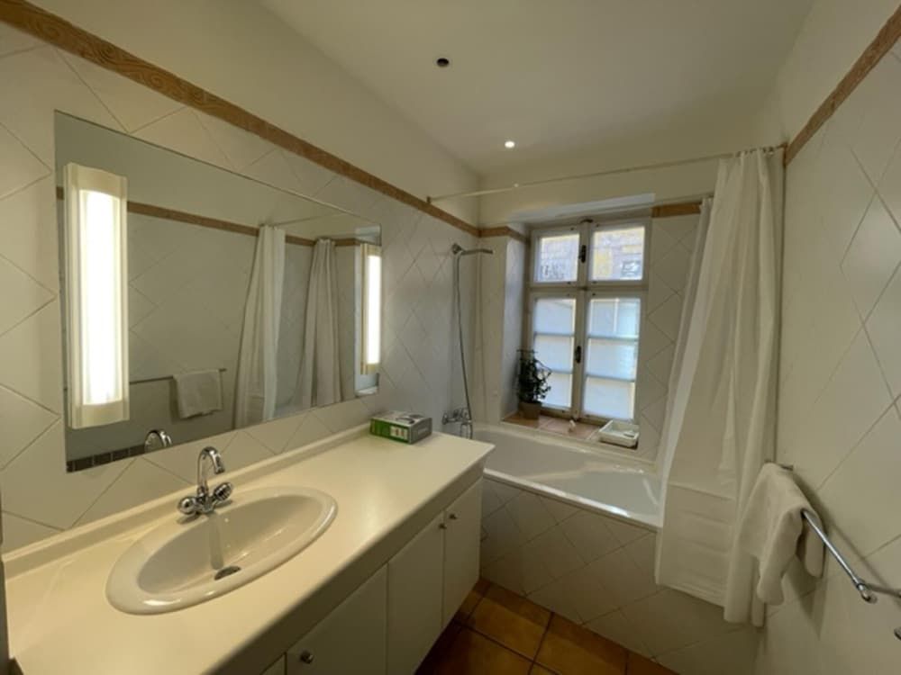 undefined Historical Apartment With Balcony 10