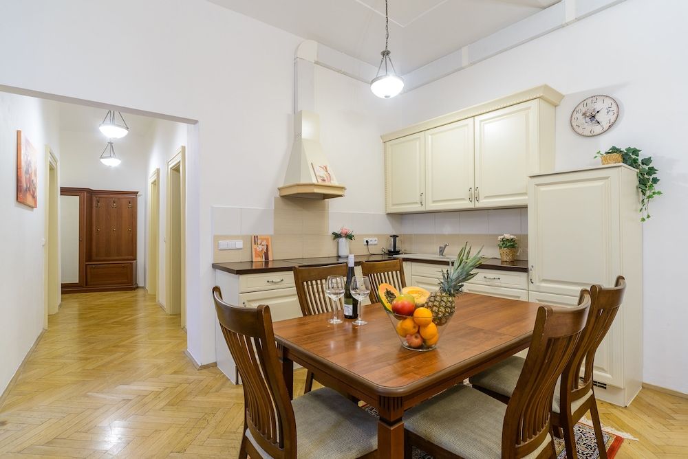 undefined 3-bedrooms apartment in center of Prague 3