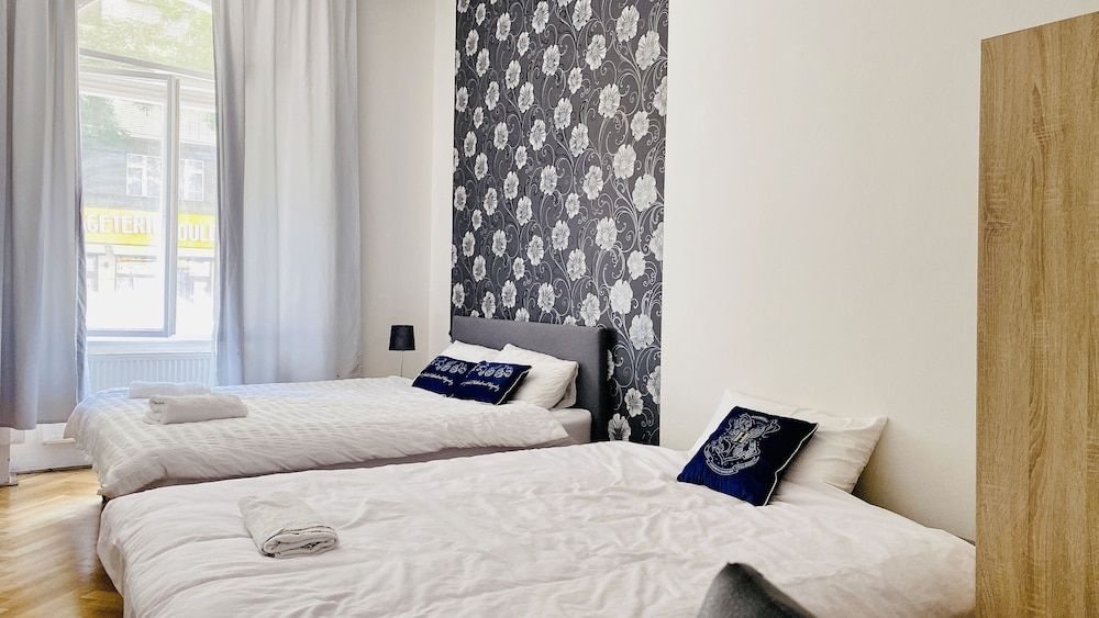 undefined Hotel Apartment in Square Praha 2