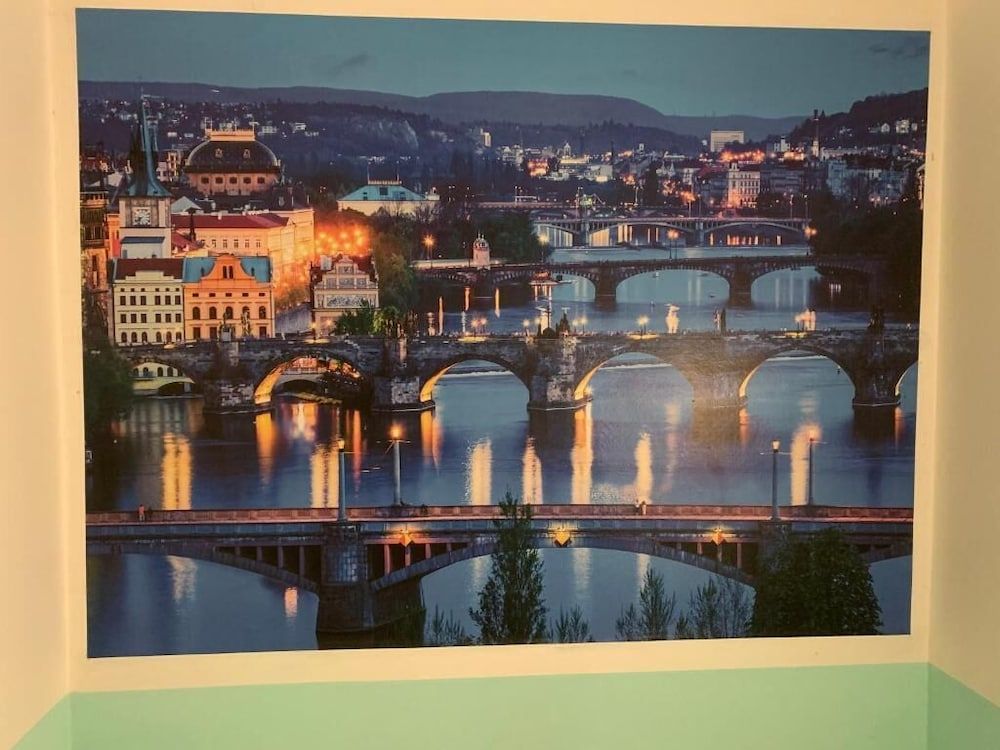 undefined Helen Hostel u Náměstí Míru 3