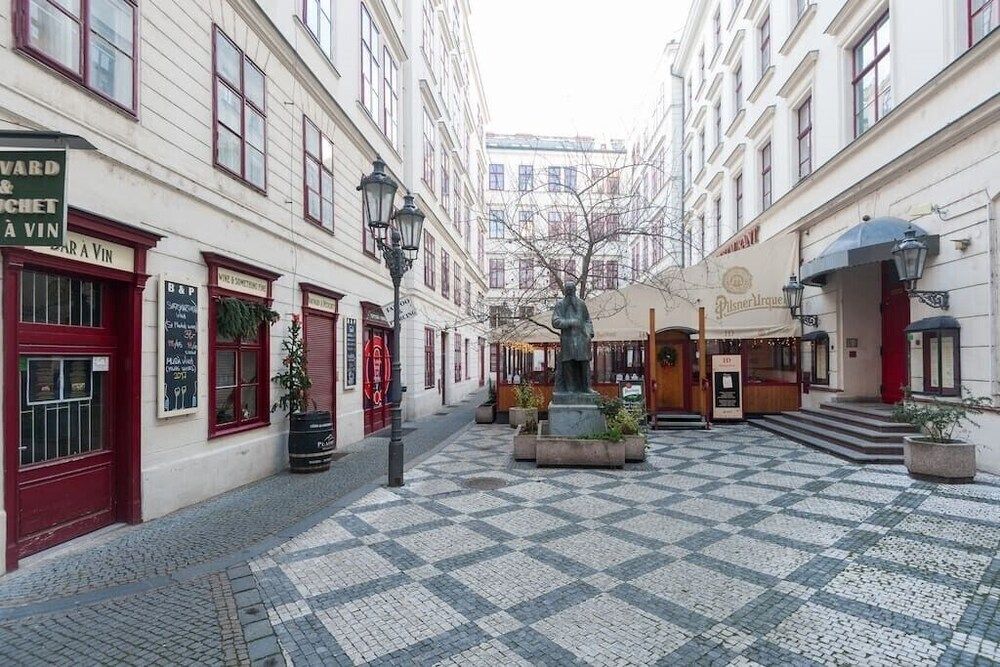 undefined Charming Apartment Vodickova 4