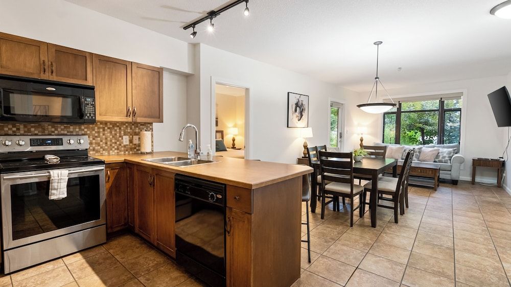Apartment (3 Bedrooms)