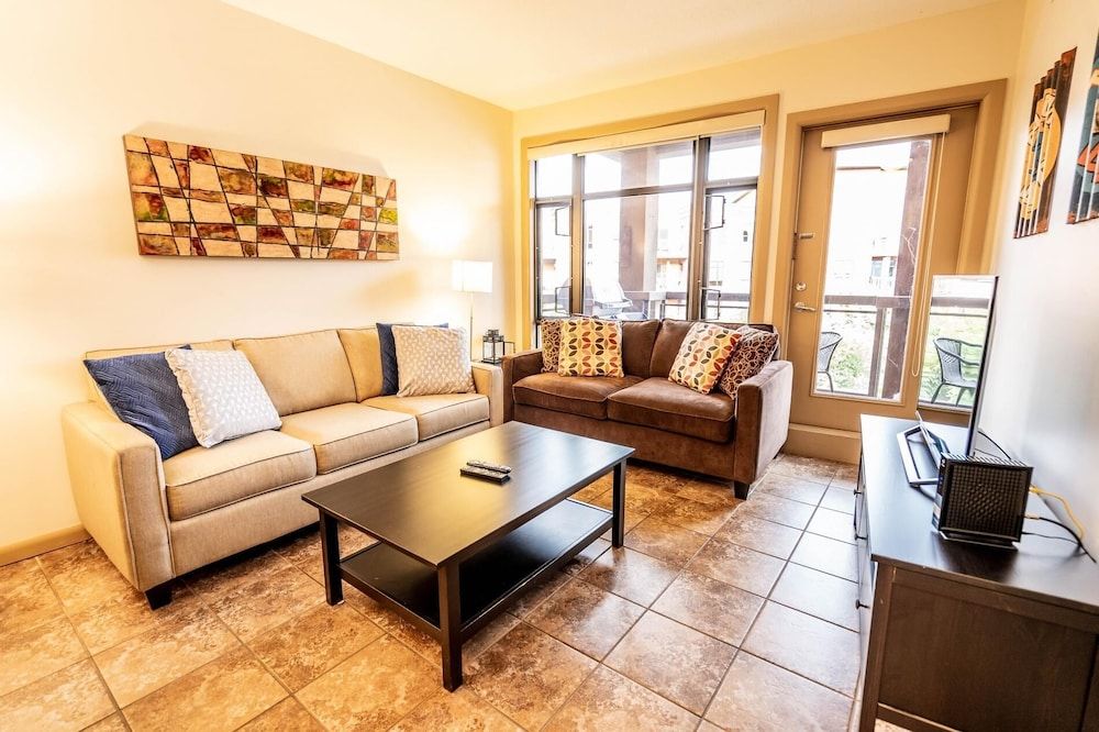 Apartment (2 Bedrooms)