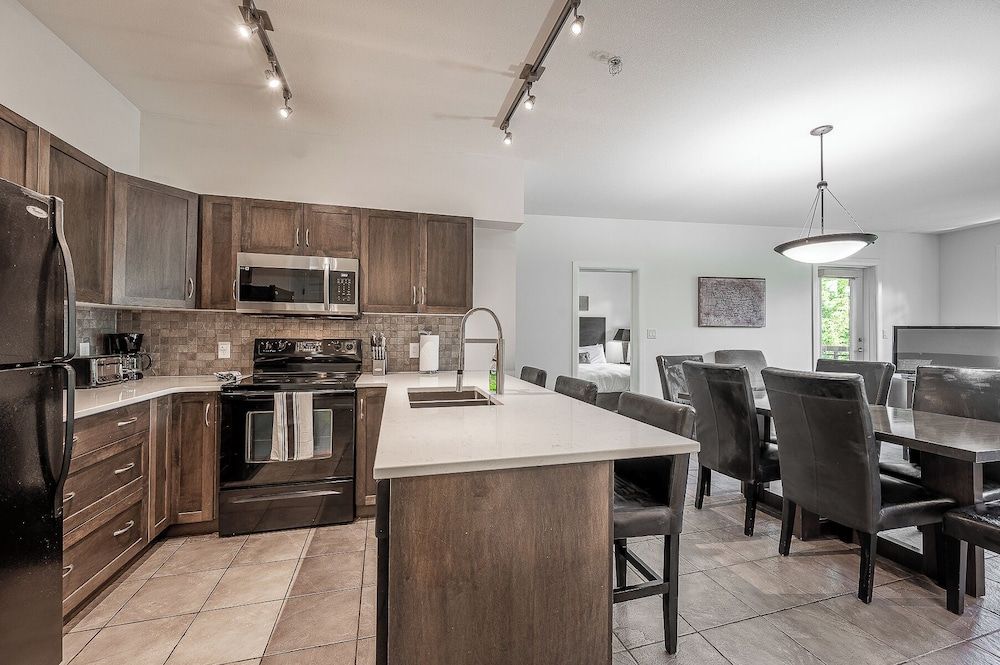 Apartment (3 Bedrooms)