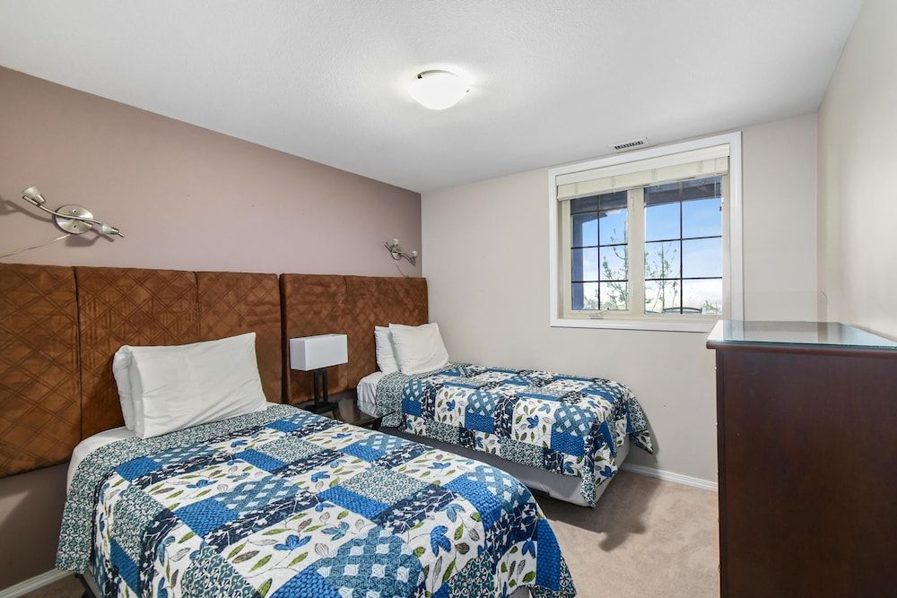 Condo, Multiple Beds, Pool Access, Mountain View