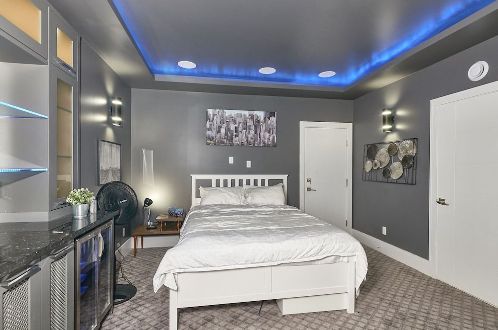 The Chateau Superior Basement Suite, 3 Bedrooms, Non Smoking 4