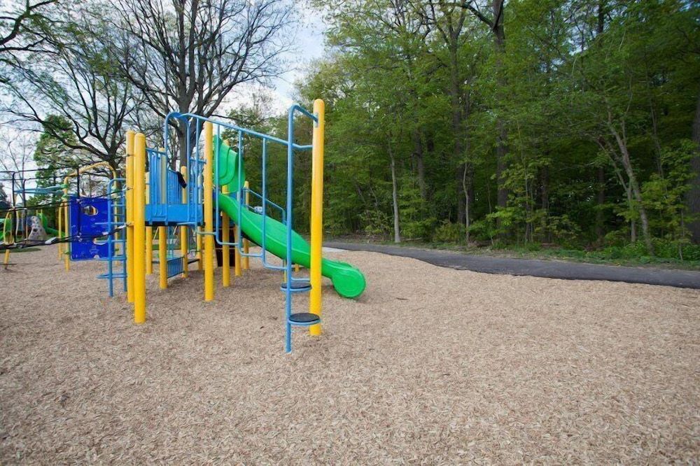 undefined Beautiful Detached 6 Bedroom House 5