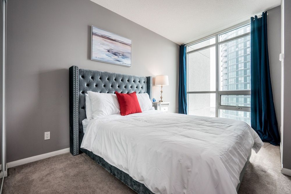 undefined Aaira Suites at Fort York 3
