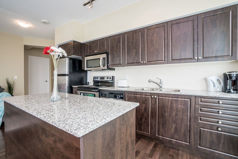 undefined Aaira Suites at Fort York 4