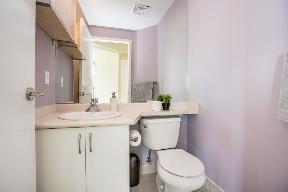 undefined Aaira Suites at Fort York 6