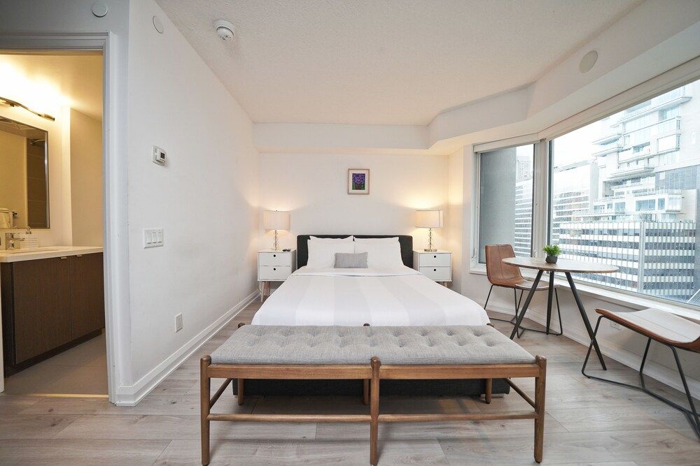 undefined The Yorkville Boutique Suites 6