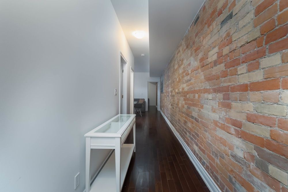 The Jameson Stays Comfort Townhome, Multiple Beds, Non Smoking, Ground Floor 8