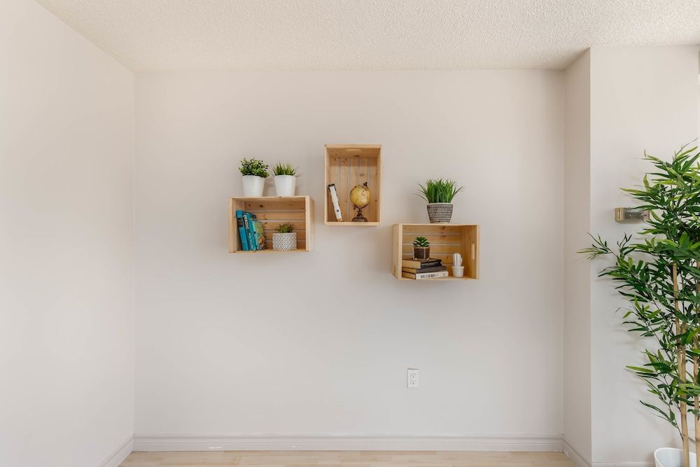 Corner Suite - Yonge & Bloor City Condo, 1 King Bed, Non Smoking 14