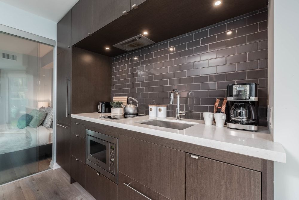 QuickStay Yorkville Paradise - Yonge & Bloor Luxury Condo, 1 Queen Bed with Sofa bed, Non Smoking 12