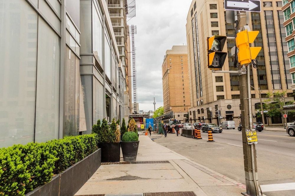 undefined Luxury Yorkville Downtown Condo 3