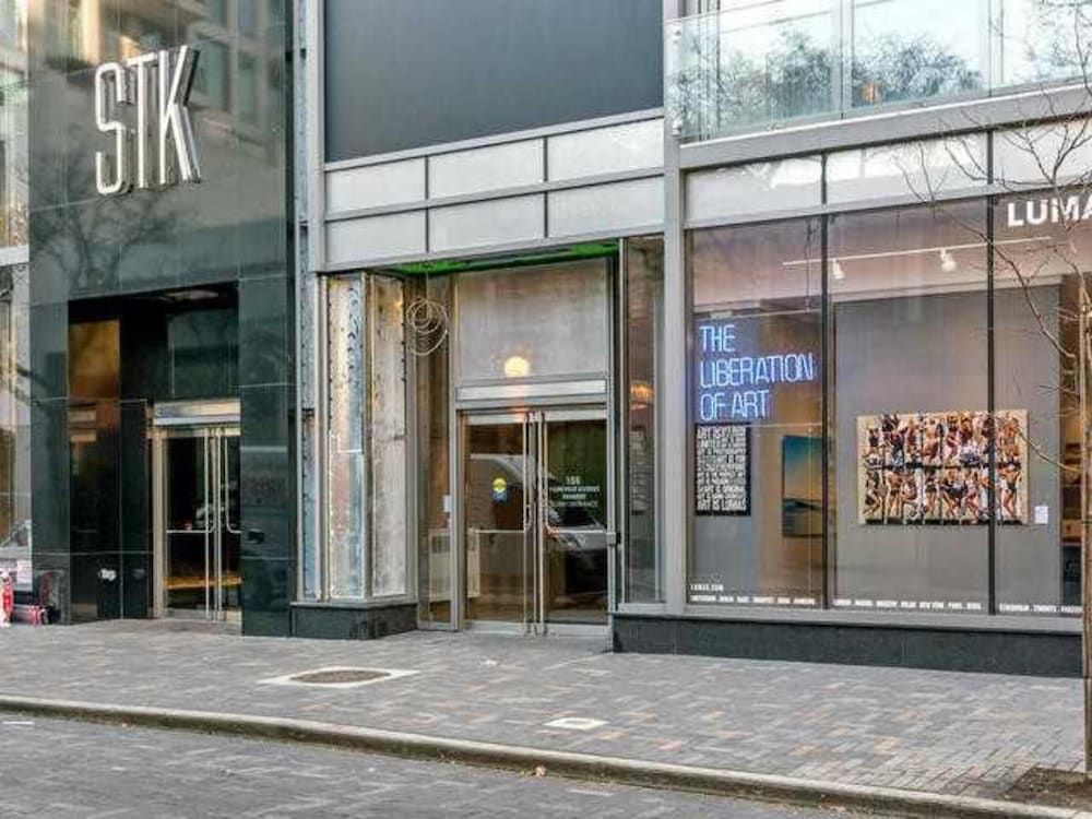 undefined Executive Classdowntown Luxury Condo@yorkville