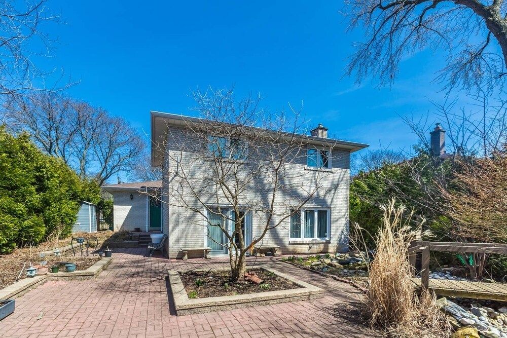 undefined Retreat to a Beautiful Suite in Toronto 3