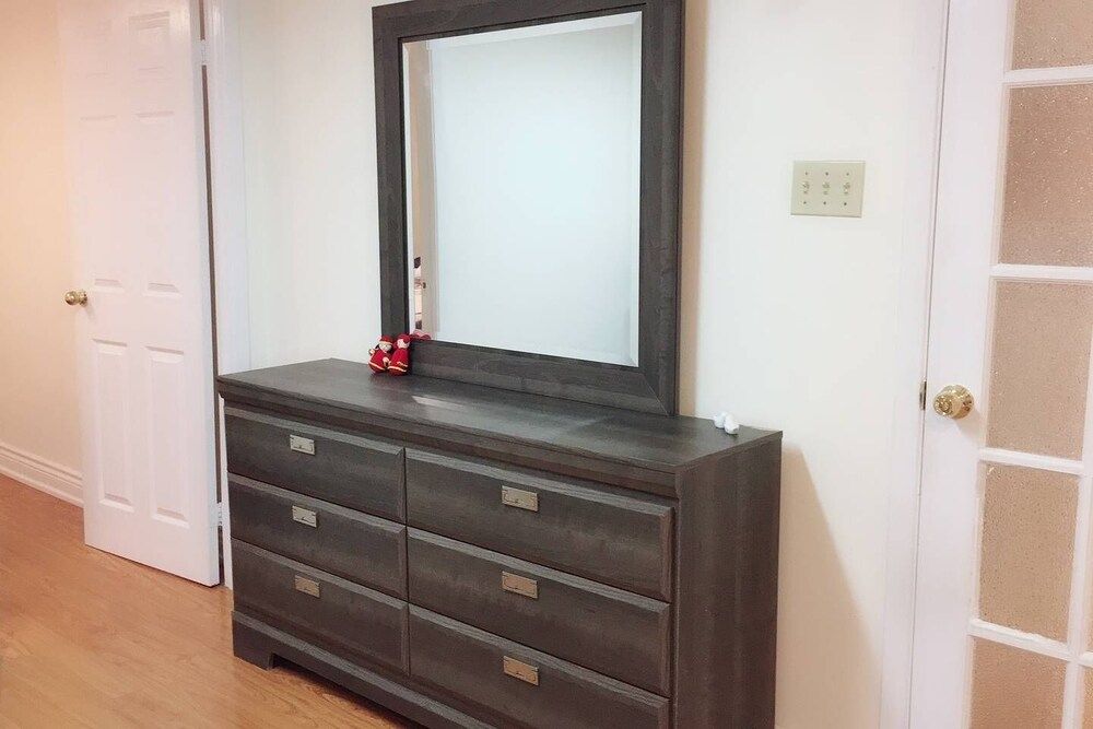 undefined Retreat to a Beautiful Suite in Toronto 7