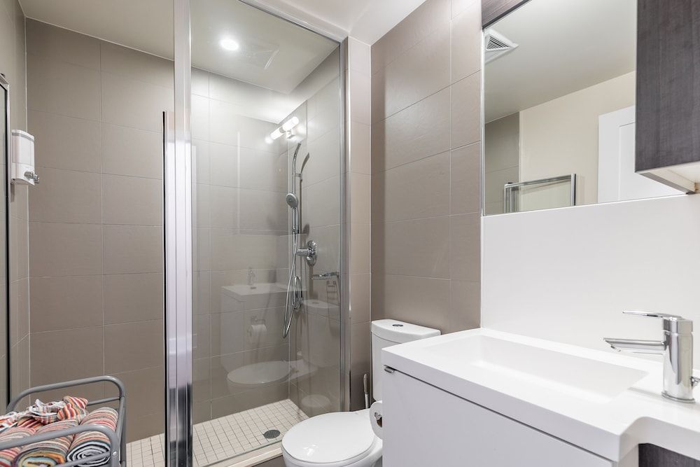 GLOBALSTAY. Modern Downtown Apartments Business Apartment, 1 Bedroom, Kitchen, City View 5