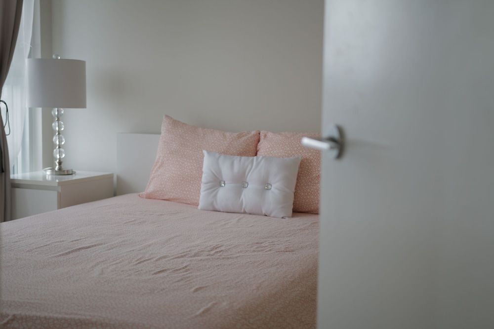 A&A Suites in the heart of Downtown Toronto Deluxe Apartment, City View 14