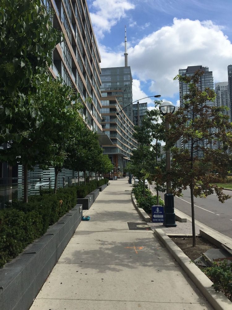 undefined A&A Suites in the heart of Downtown Toronto 7