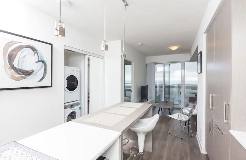 undefined Applewood Suites - Toronto Peter Street