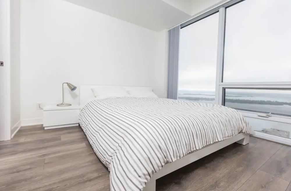 undefined Applewood Suites - Toronto Peter Street 4