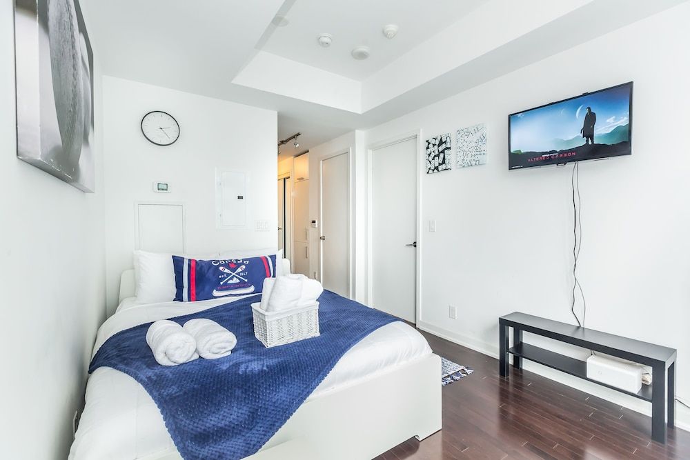 undefined New!! Couples Retreat.luxury Condo.central 9