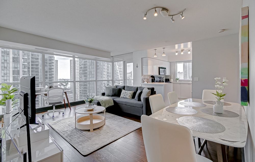 undefined Globalstay Yonge St Condos 4