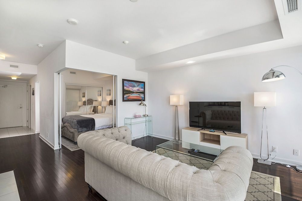 undefined Metropolis Suites - York Street 2