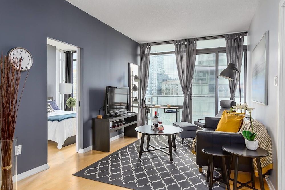 undefined Luxurious 2-bedroom Condo